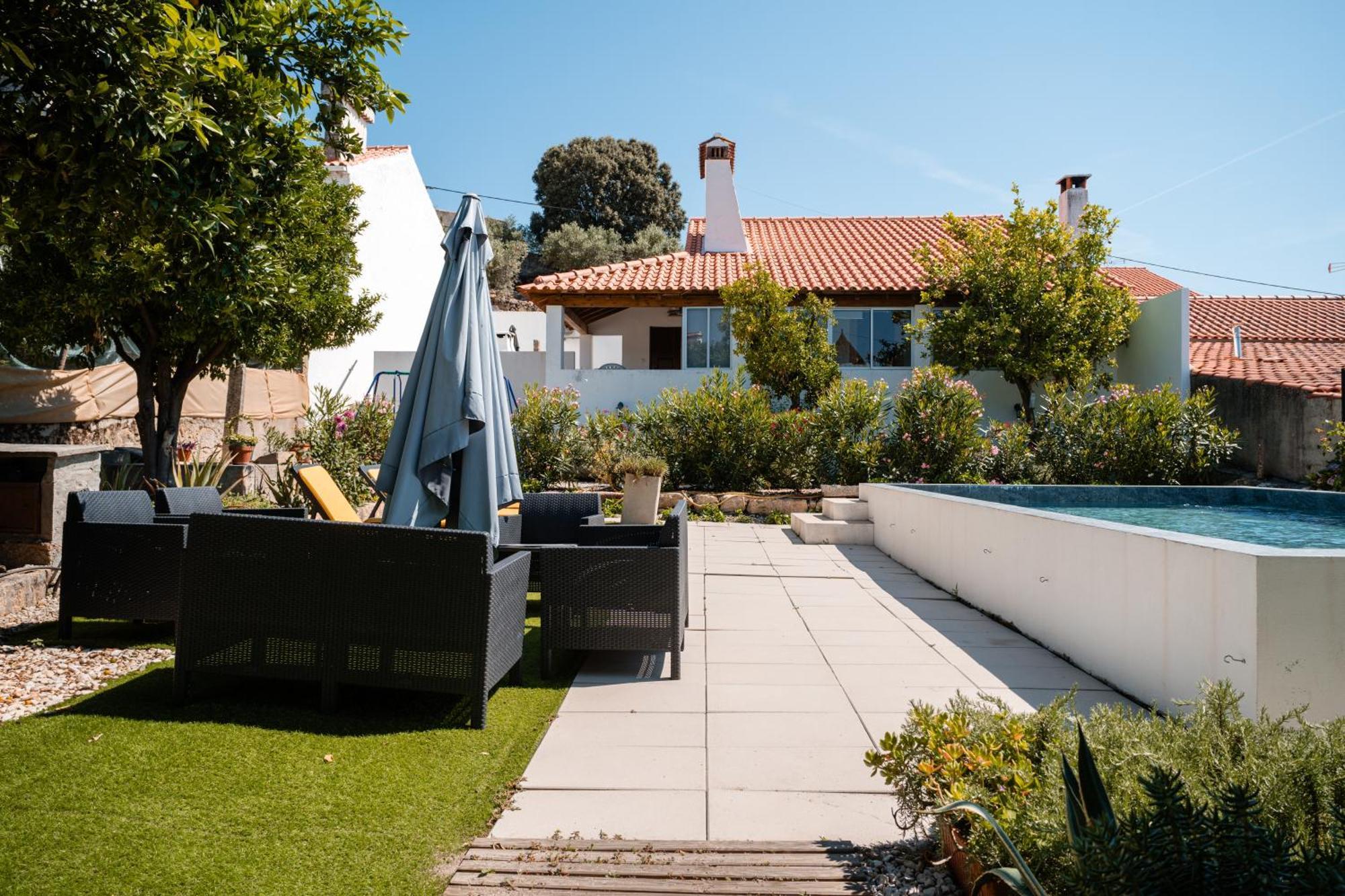 Casa Dos Escritores - Casa De Ferias Com Piscina Privada Marvao  Luaran gambar