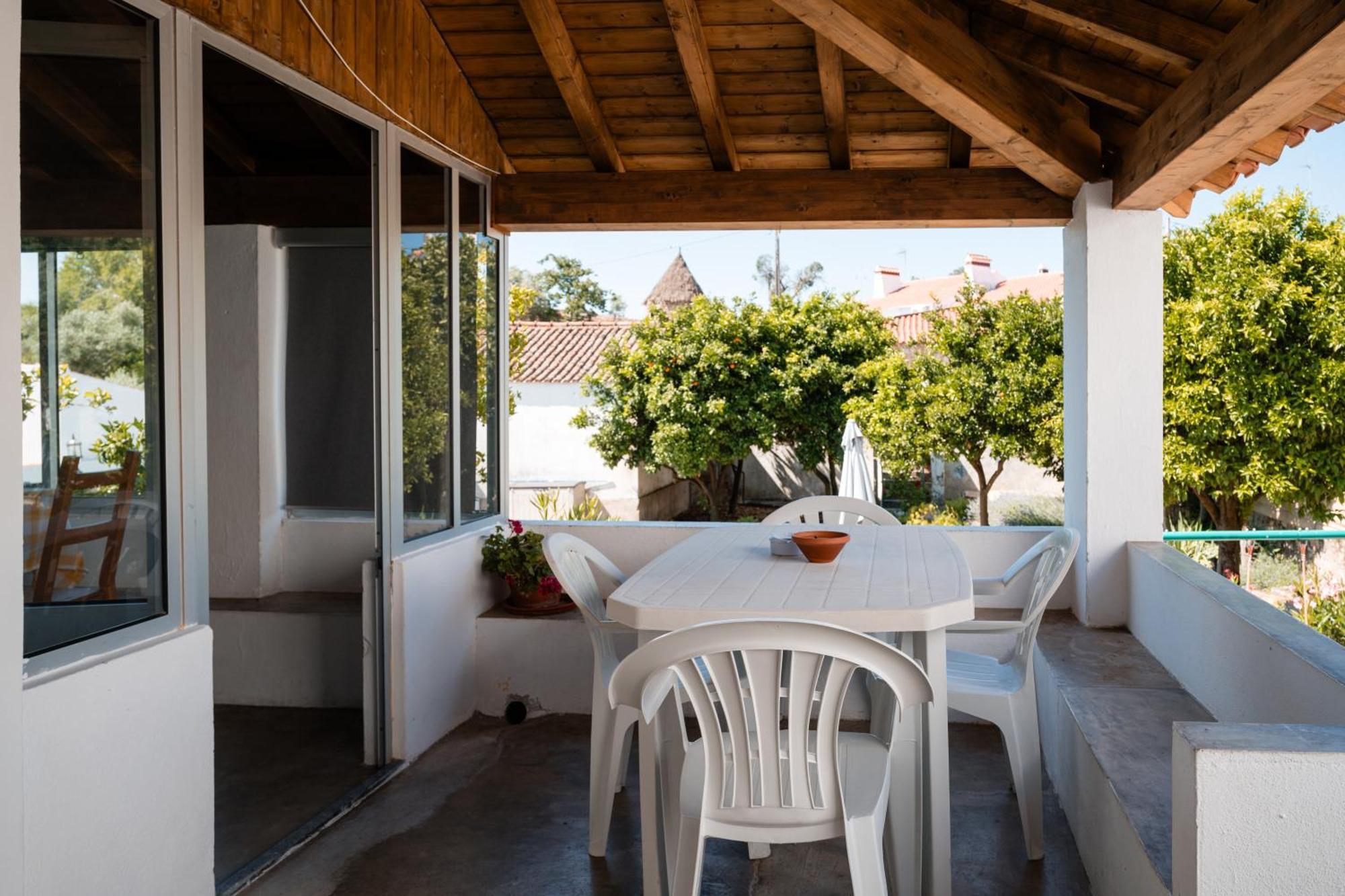 Casa Dos Escritores - Casa De Ferias Com Piscina Privada Marvao  Luaran gambar